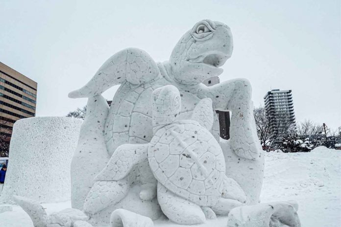 Thailandia vince il concorso delle sculture di neve